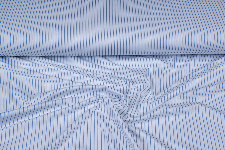 Viscose jersey bedrukt stripes wit-mtaalblauw